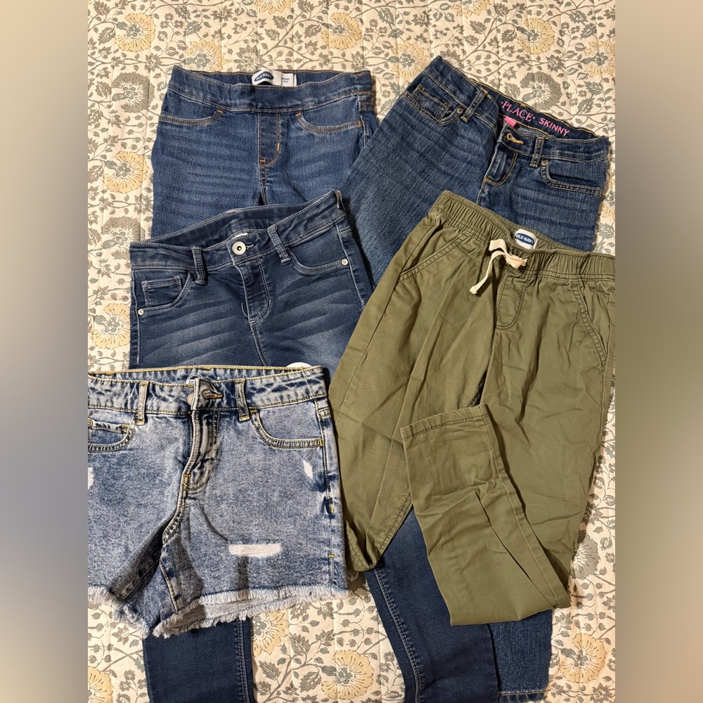 Girl size 8 bottoms set